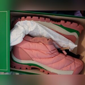 Joe Freshgoods Slip Hikers